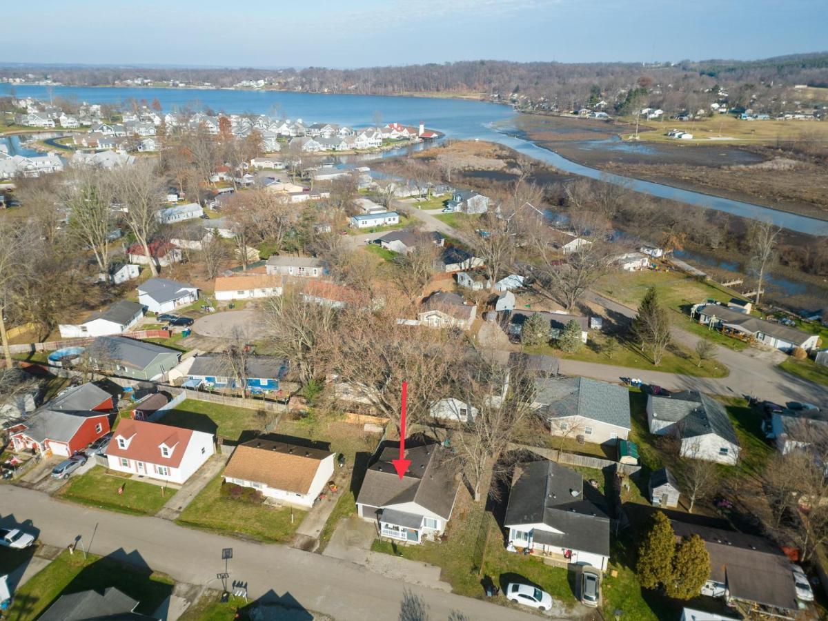 Oasis On Empire In Thornville Экстерьер фото