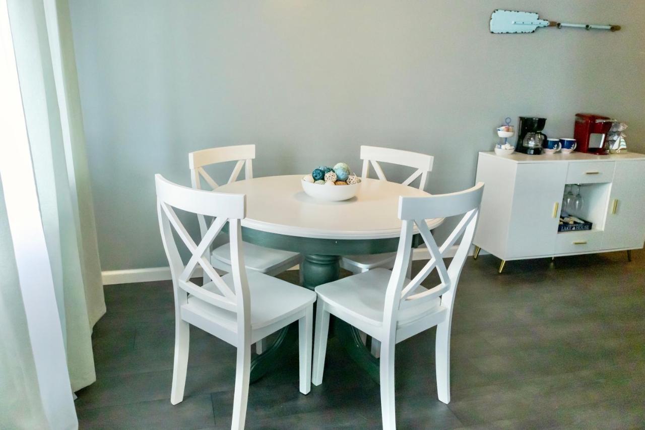 Oasis On Empire In Thornville Экстерьер фото